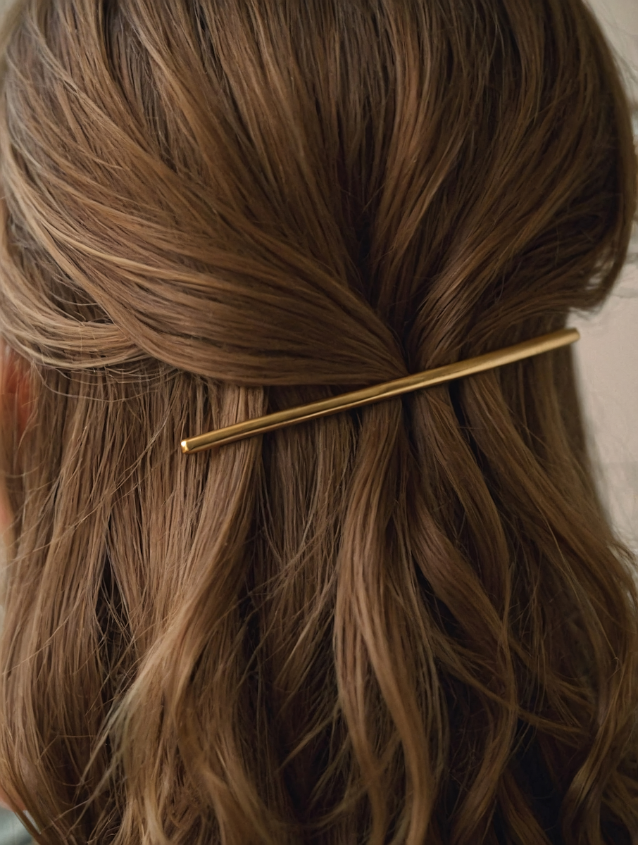 elegant hairstyle with gold hairpin